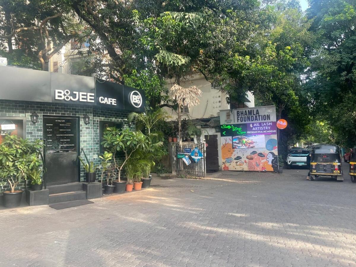 Apartament 105 Bhamala House, Near Boojee Cafe, Kantwadi, Bandra West